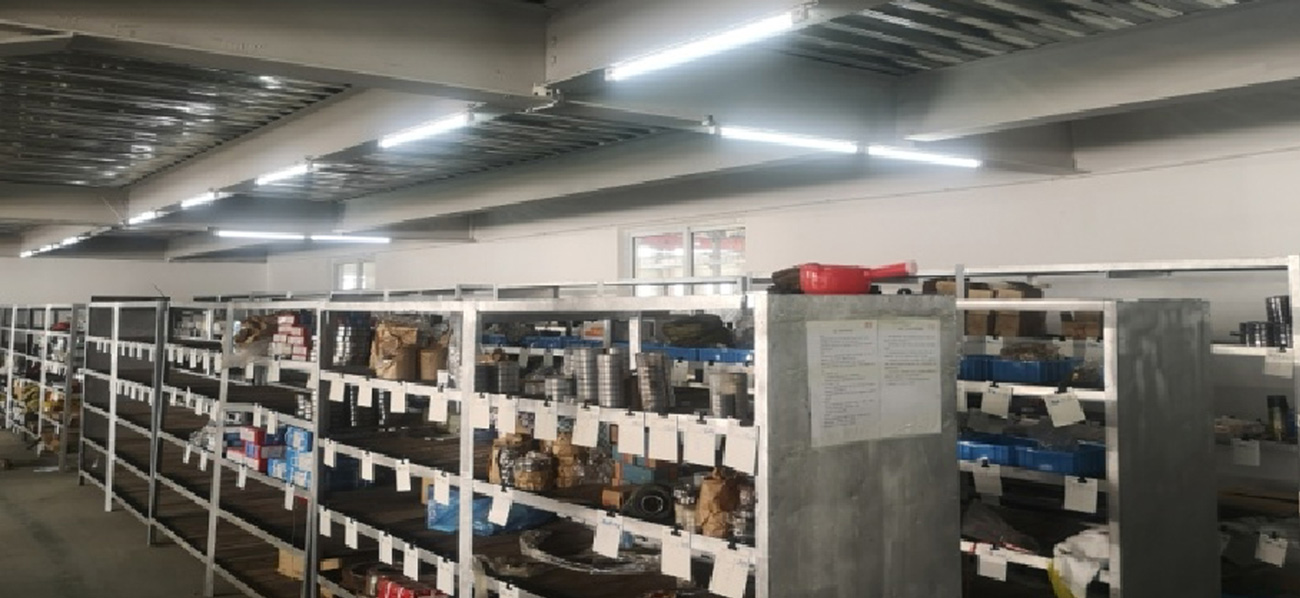五金、模具倉庫