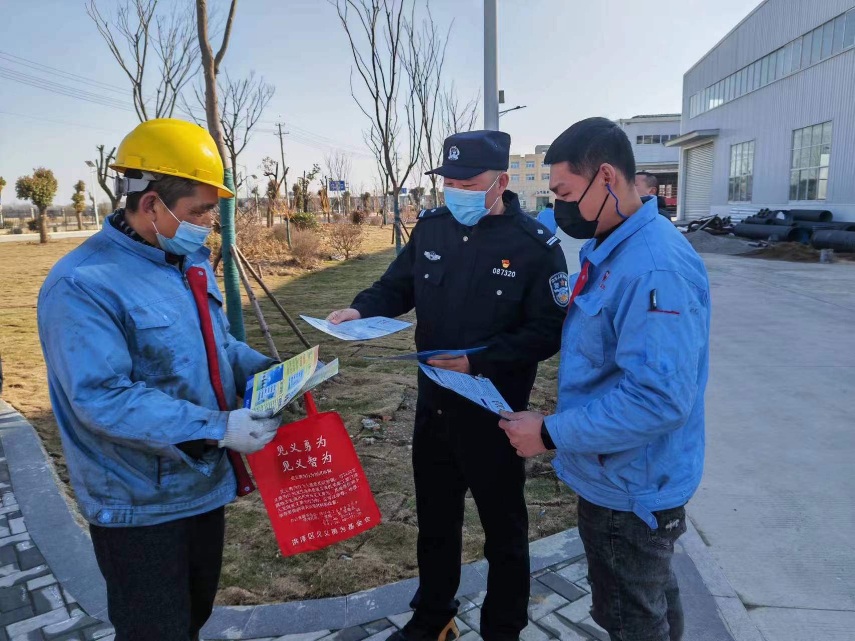 03e75e4bf4669f477ab03960e3de01a.jpg 03e75e4bf4669f477ab03960e3de01a.jpg